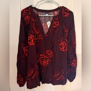 NWT Old Navy blouse. Size large.